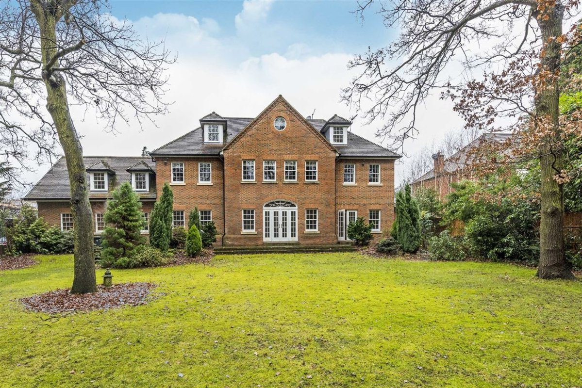 House to rent in Coombe Park, Kingston Upon Thames, KT2 Dexters